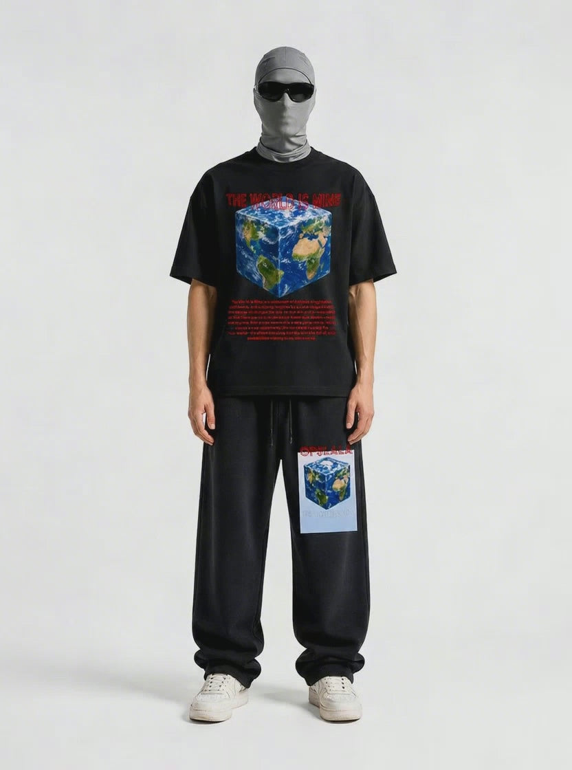 THE WORLD IS MINE / Essential Cotton T-Shirt 1